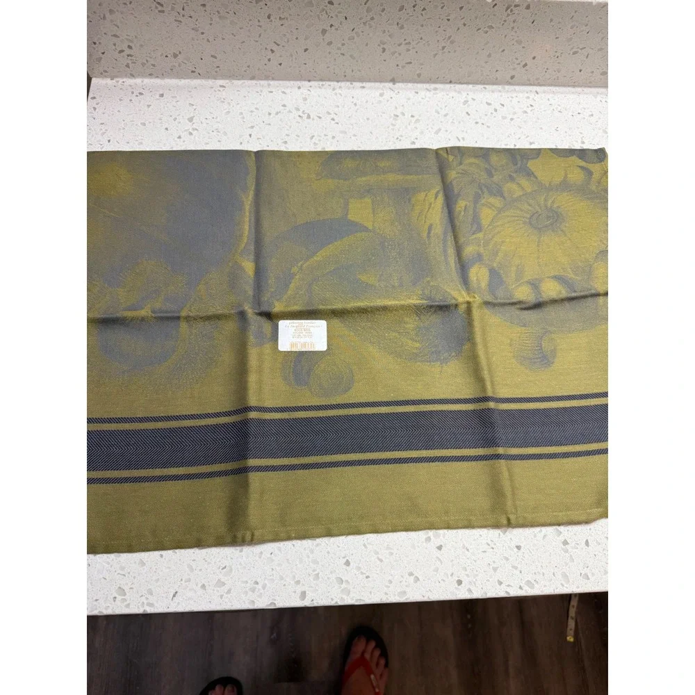 Le Jacquard Francais NEW Tea Towel Moss Sous Bois Fruit Olive/Navy Cotton 31x24